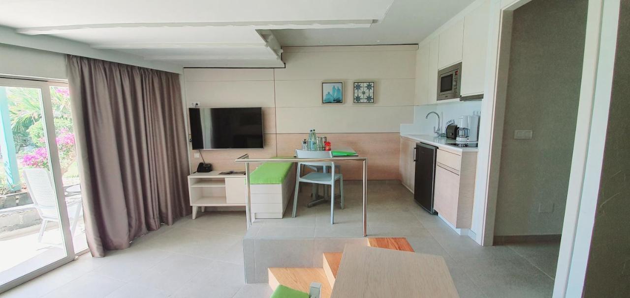 Apartamentos Casas Carmen - Adults Only Playa del Inglés Eksteriør bilde
